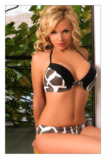 Проститутка Киева АНЯ  ТОЛЬКО ВЫЕЗД, индивидуалка обслуживает у метро Ипподром - большое фото