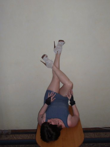 Проститутка Киева Леся, путана брюнетка - большое фото