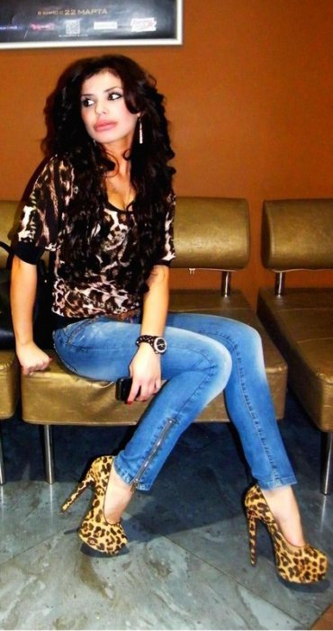 Проститутка Киева Динара, работает на улице Архипенка - большое фото