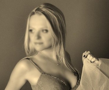 Проститутка Киева Женя, с 3 размером груди - большое фото