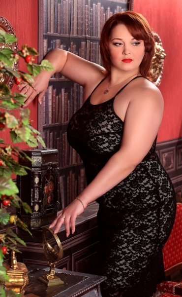 Проститутка Киева  Левый берег Мая 600, с 6 размером груди - большое фото