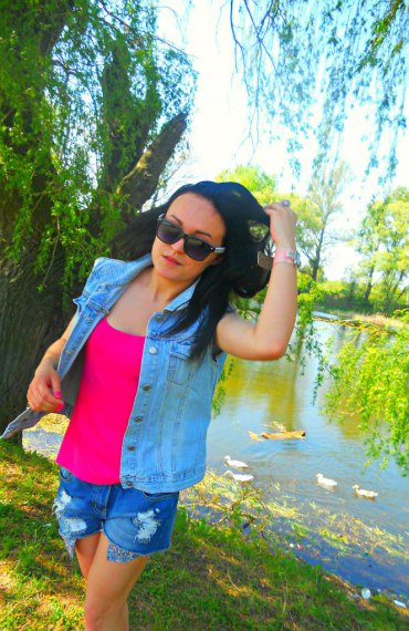 Проститутка Киева Лиза, живет на улице Бассейная - большое фото