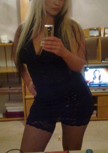 Проститутка Киева 098-708-74-00 , позвонить по телефону 0**7087400 - большое фото