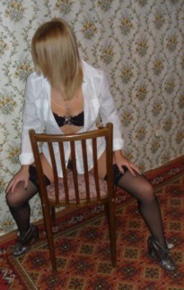 Проститутка Киева ЮЛЯ, индивидуалка обслуживает у метро Арсенальная - большое фото