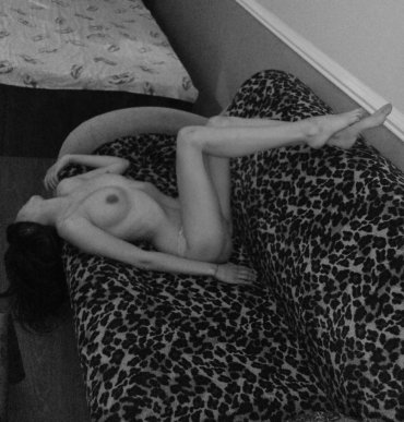 Проститутка Киева ЛЕСБИ, индивидуалка обслуживает у метро Дворец спорта - большое фото