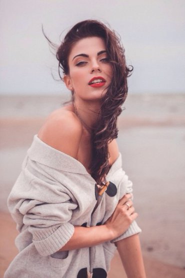 Проститутка Киева Алиса, индивидуалка работает у метро Площадь независимости - большое фото