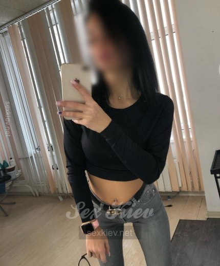 Проститутка Киева ВЫЕЗД ИНДИВИДУАЛЬНО , эта инди брюнетка - большое фото