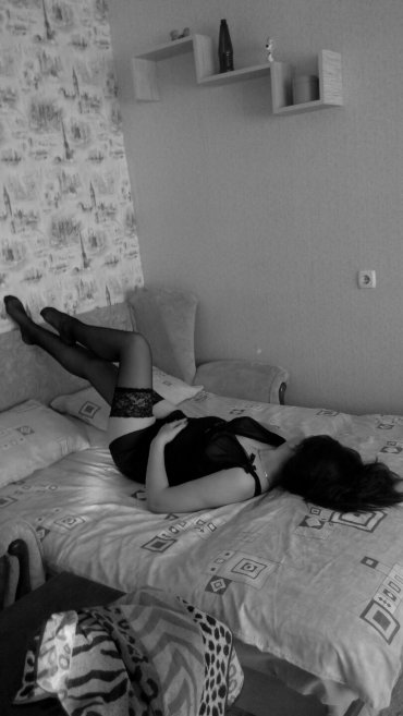 Проститутка Киева Маринка, индивидуалка обслуживает у метро Политехнический институт - большое фото