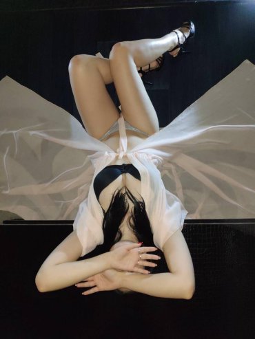 Проститутка Киева КСЮША VIP, индивидуалка принимает у метро Оболонь - большое фото