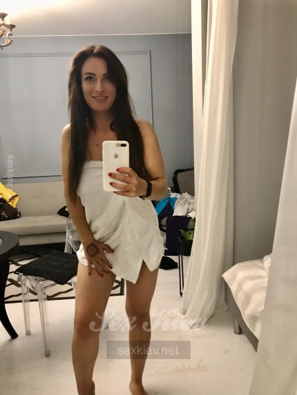 Проститутка Киева Alina , индивидуалка обслуживает у метро Осокорки - большое фото