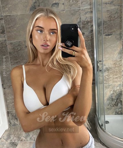 Проститутка Киева Юлия, интим услуга