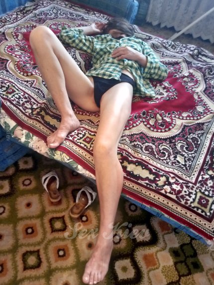 Проститутка Киева Мбр и сладкая киска
, индивидуалка принимает у метро Минская - большое фото