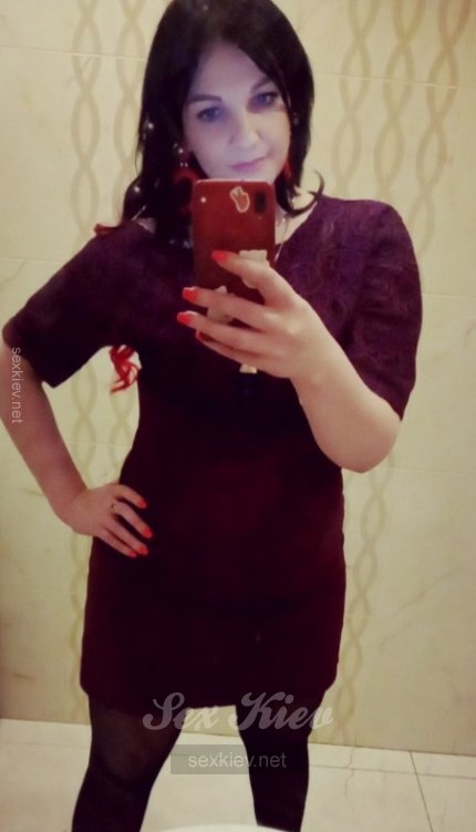 Проститутка Киева Жгучая брюнеточка, интим услуга 