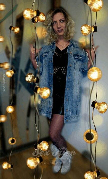 Проститутки Киева: Полина делает миньет - большое фото