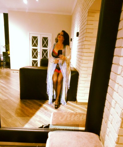 Проститутка Киева СОФОЧКА, шлюха брюнетка - большое фото