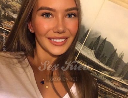 Проститутка Киева Ксения, ей 19 лет - большое фото