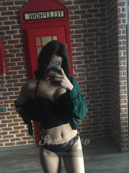 Проститутка Киева Анна, эта инди брюнетка - большое фото