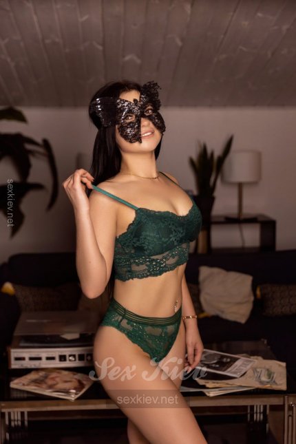 Проститутка Киева Юля, заказать за 2000 грн - большое фото