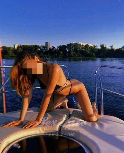 Проститутка Киева Эльвира, возраста 21 год - большое фото