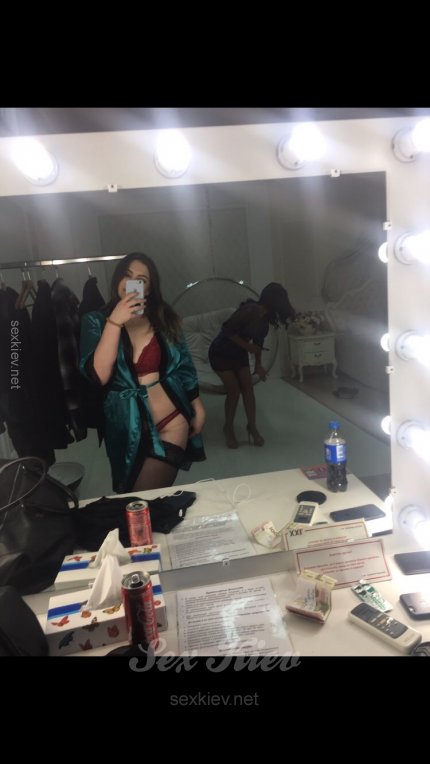 Проститутка Киева Амина, ей 27 лет - большое фото