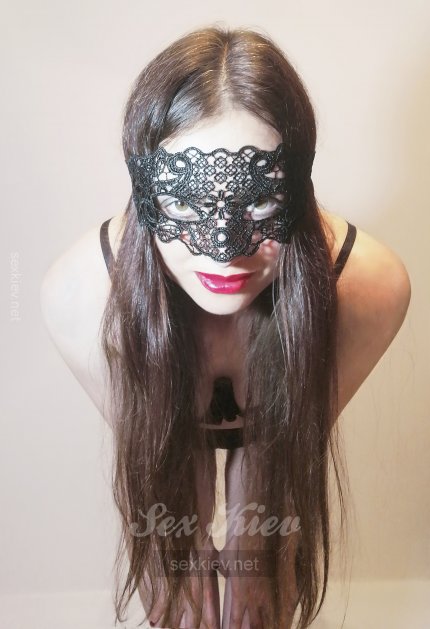 Проститутка Киева Ирина, индивидуалка работает у метро Васильковская - большое фото