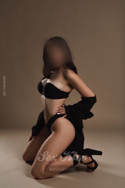 Проститутка Киева Тина, вызвать за 2000 грн - большое фото