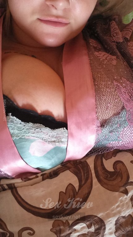 Проститутка Киева Марина, интим услуга 