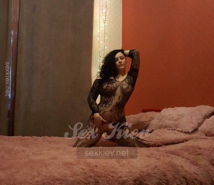 Проститутка Киева Афродита , эта инди брюнетка - большое фото