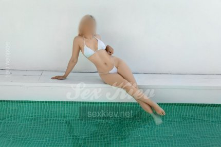 Проститутки Киева: Лена лежит - большое фото