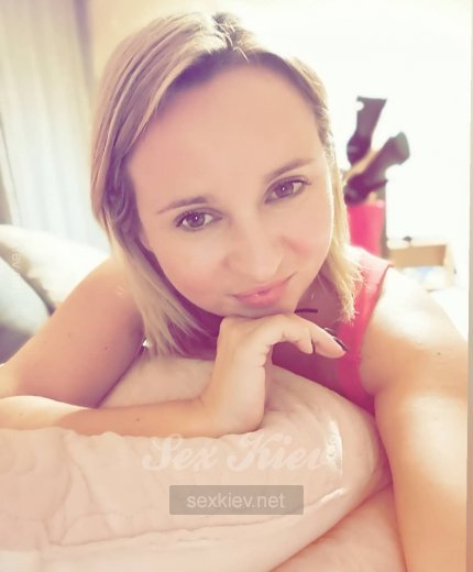 Проститутка Киева Elena, индивидуалка принимает у метро Площадь независимости - большое фото