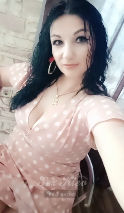 Проститутка Киева Маша, с 4 размером груди - большое фото
