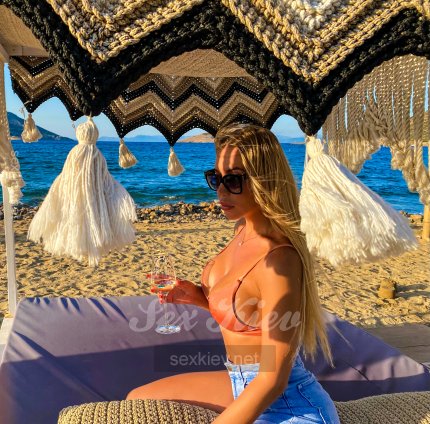 Проститутка Киева Алина, девушке 25 лет - большое фото