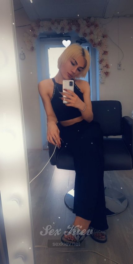 Проститутка Киева Розалина транс, работает на улице Бульвар Леси украинки - большое фото