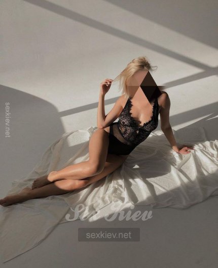 Проститутка Киева Тори, вызвать за 3000 грн за час - большое фото
