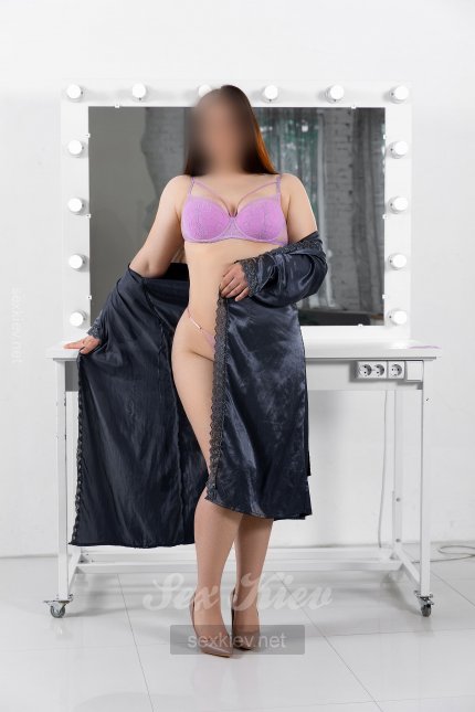 Проститутка Киева Таня, заказать за 2000 грн час - большое фото