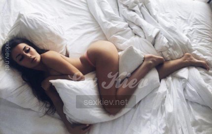 Проститутка Киева Дияна , секс на улице Бульвар Тараса Шевченко - большое фото