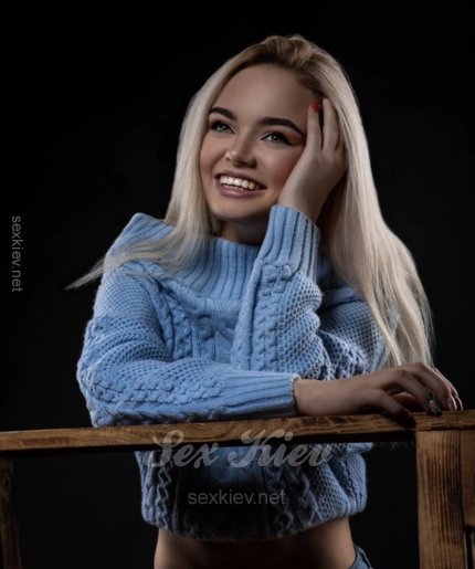 Проститутка Киева Елена , девушке 18 лет - большое фото