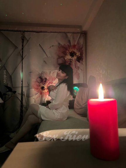 Проститутка Киева Галина, индивидуалка принимает у метро Шулявская - большое фото