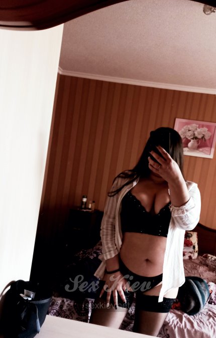 Проститутка Киева Влада, шлюха брюнетка - большое фото