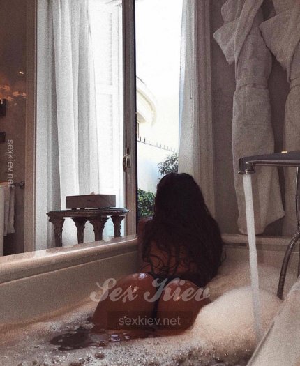 Проститутка Киева Ника, интим услуга 