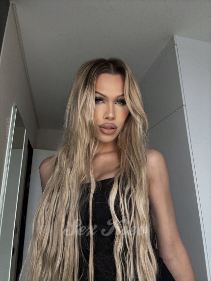 Проститутка Киева Юлия, шлюха блондинка - большое фото