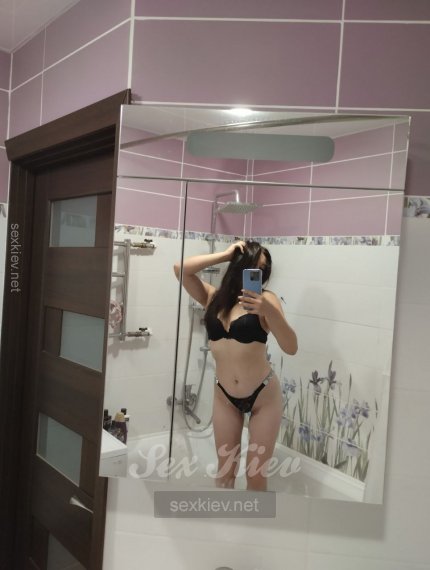 Проститутка Киева Оля, с 2 размером - большое фото