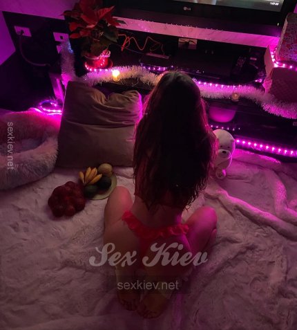 Проститутка Киева Нинель, возраста 23 года - большое фото