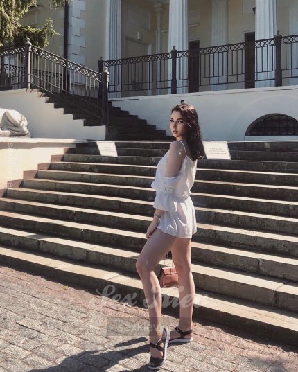 Проститутка Киева Анна, индивидуалка принимает у метро Лыбедская - большое фото