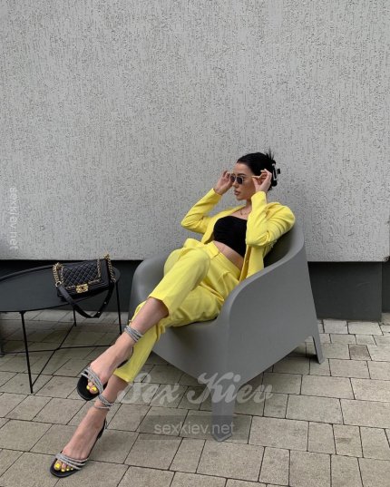 Проститутка Киева Женя, с 2 размером груди - большое фото