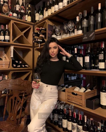 Проститутка Киева Женя, набрать по телефону 0**1483581 - большое фото