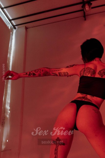 Проститутка Киева Саша, такие путаны тут за 6000 грн за час - большое фото