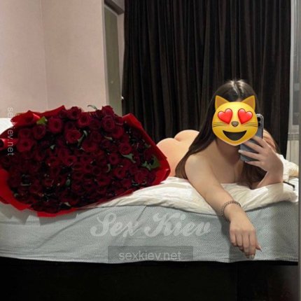 Проститутка Киева Ника, ей 18 лет - большое фото