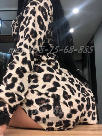 Проститутка Киева Снежа, секс на улице Большая Васильковая - большое фото