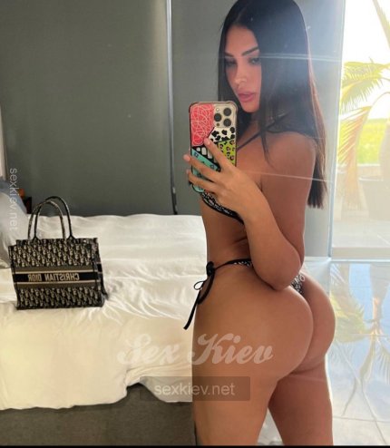 Проститутка Киева Карина, возраста 26 лет - большое фото